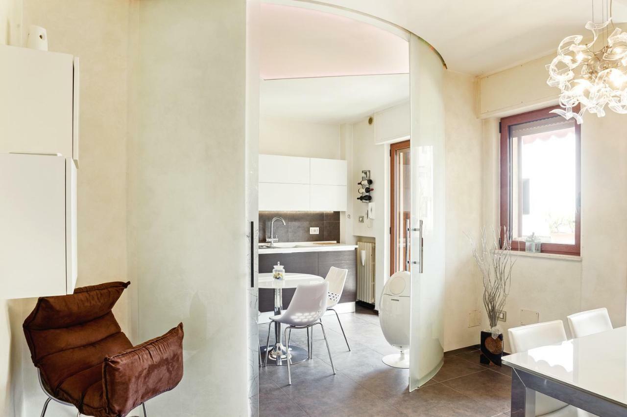 Bari Airport Seaview Apartment ภายนอก รูปภาพ