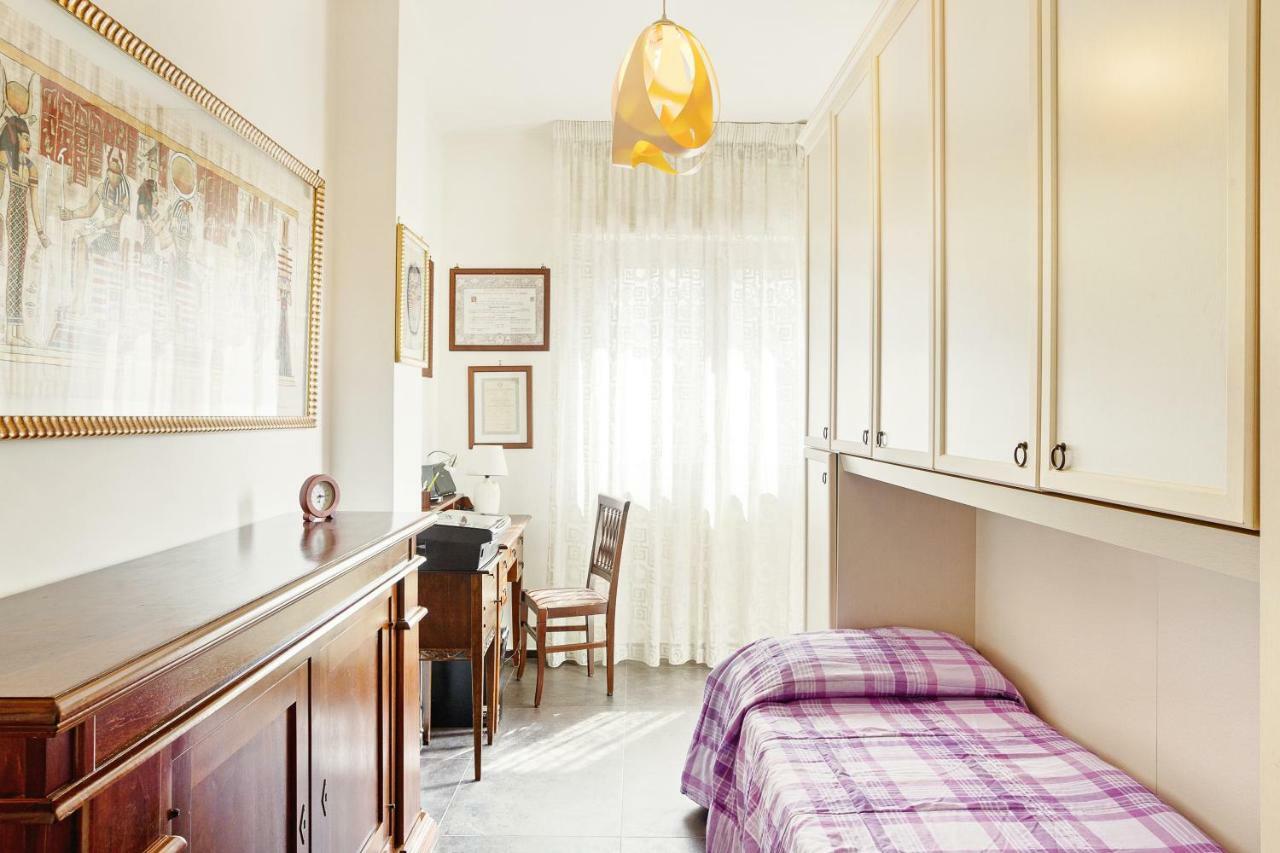 Bari Airport Seaview Apartment ภายนอก รูปภาพ