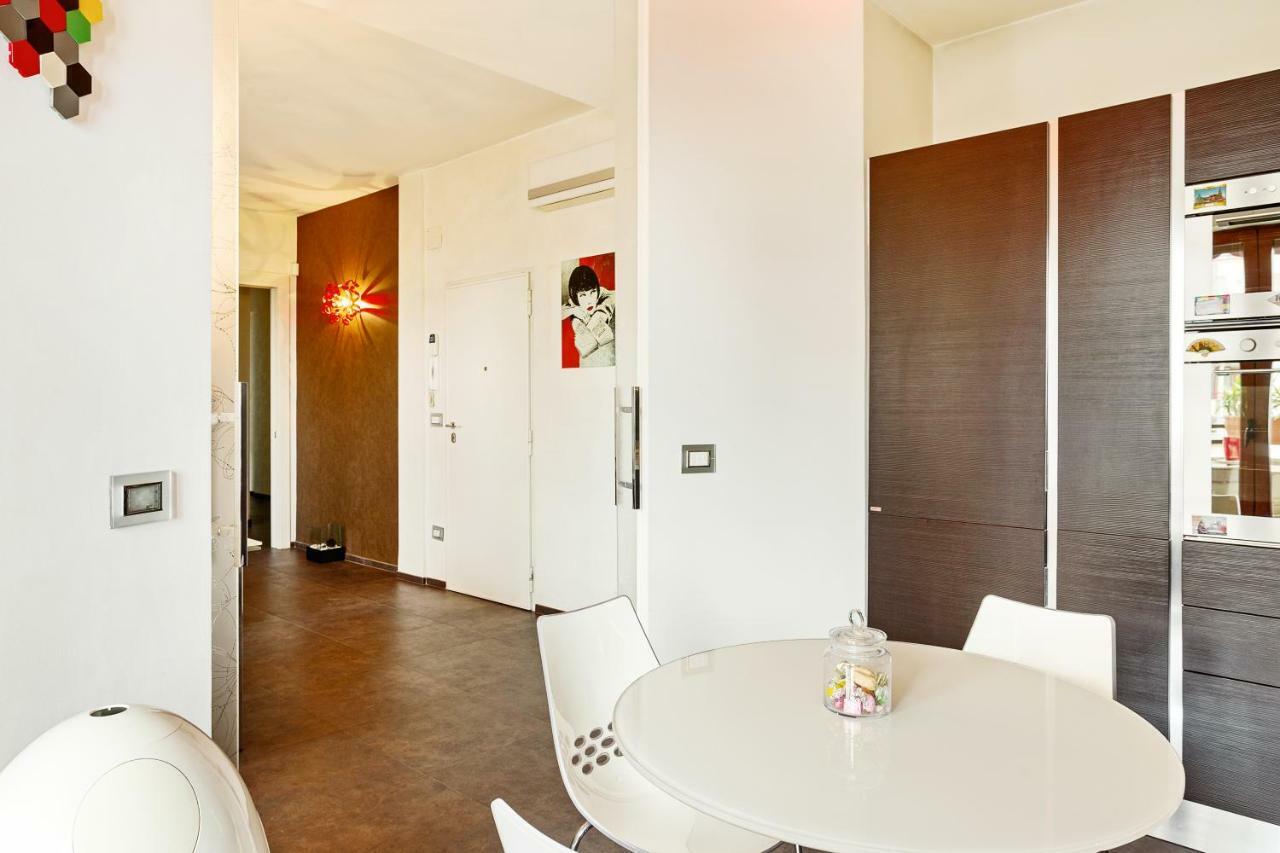 Bari Airport Seaview Apartment ภายนอก รูปภาพ