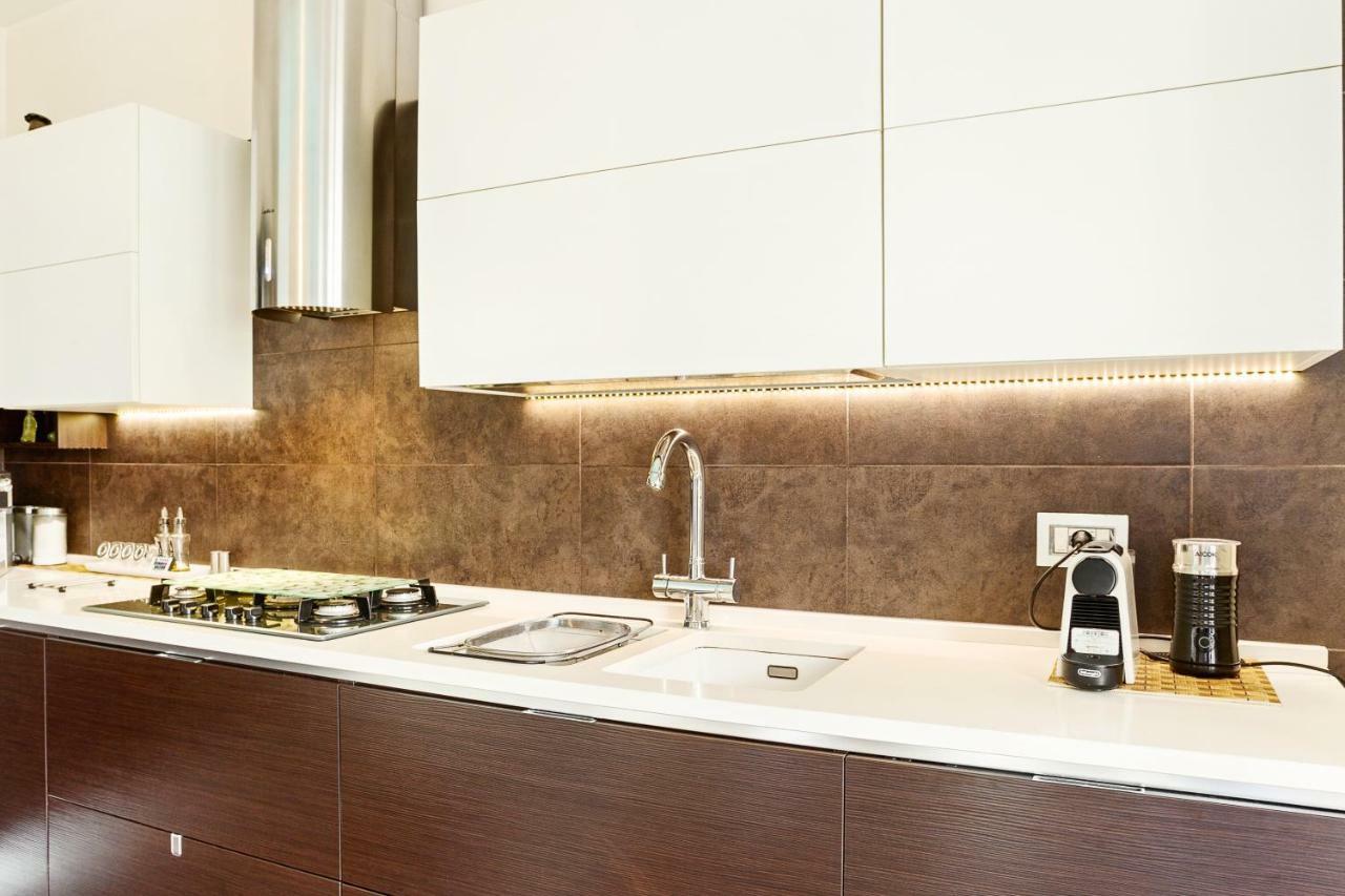 Bari Airport Seaview Apartment ภายนอก รูปภาพ